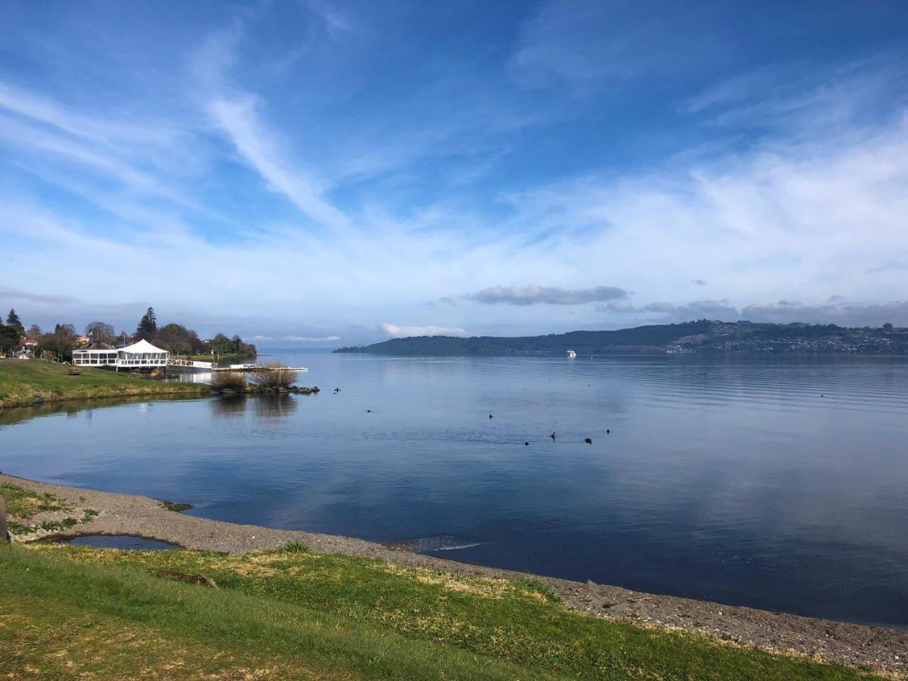 Bayview Lake 타우포 호 외부 사진